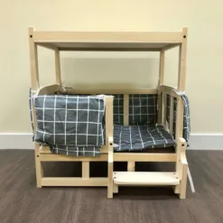 <table style="height: 257px" width="485"> <tbody> <tr> <td width="35">大小</td> <td width="66">尺寸 (cm)</td> <td width="199">建議犬種</td> </tr> <tr> <td>S</td> <td>30 x 45</td> <td>芝娃娃、迷你犬、約瑟爹利</td> </tr> <tr> <td>M</td> <td>45 x 60</td> <td>迷你貴婦、比熊、松鼠、法鬥</td> </tr> <tr> <td>L</td> <td>50 x 75</td> <td>比熊、哥基、柴犬、八哥</td> </tr> <tr> <td>XL</td> <td>55 x 90</td> <td>唐狗、牧羊、曲架、秋田</td> </tr> <tr> <td>XXL</td> <td>60 x 120</td> <td>雪橇、金毛、拉布拉多、鬆獅</td> </tr> </tbody> </table>