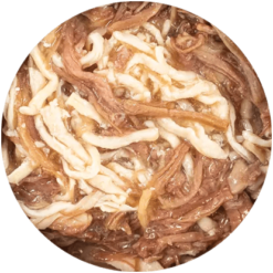 <p>Salican 挪威森林罐系列為全天然產品，絕不含麩質、防腐劑及抗生素，生產標準完全參考人類食品級數為標準，以確保愛貓的健康並讓你安心。 Salican 挪威森林罐為你的愛貓提供均衡營養的無穀物低敏配方</p>
<ul>
<li>精選鮮雞肉系列</li>
<li>人類飾人類食品等級</li>
<li>優質蛋白質出盡肌肉生長</li>
<li>充足水份提供 (湯汁), 湯汁呵護泌料系統</li>
<li>無穀物低敏配方</li>
<li>添加牛磺酸，保護心臟健康</li>
</ul>