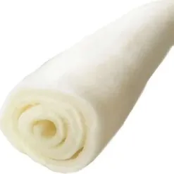 ■ 全新科技以軋製方式一圈一圈圍繞製成，不僅提供更加耐咬的的性能，本質更加柔軟有咬勁與彈性。 ■ 以超厚實的良質牛皮製作，所以重量遠比其他品牌皮骨更重，因此彈性更加突顯，讓毛孩咬嚼時享受超強大的口感與嚼勁，絕非一般皮骨可以比擬。 ■ 讓毛孩愛不釋口，一咬停不下來。 ■ 超厚柔軟、嚼勁十足。