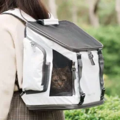 <div> <div> <strong>從容外出，從【重心調整】開始</strong> </div> • 首創重心調整設計，省力有感 • 市售唯一，背包專屬雨衣 • 高挺度 + 大空間，毛孩舒適又安穩 </div>