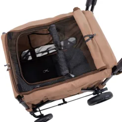 如果您一直在考慮讓寵物推車結構緊湊，足以容納大型寵物，那麼雙向寵物旅行車就是您的最佳選擇！ 雙向寵物旅行車由高強度耐用織物製成，堅固，舒適且緊湊。 借助其雙重進入系統，您可以從前面或後面裝載寵物。 這使寵物更容易進入和退出！ 非常適合老年犬，受傷的狗或幼犬來回走動。 使用大隔層作為寵物攜帶袋，可輕鬆運輸到戶外活動。 您不再需要將寵物留在家中！